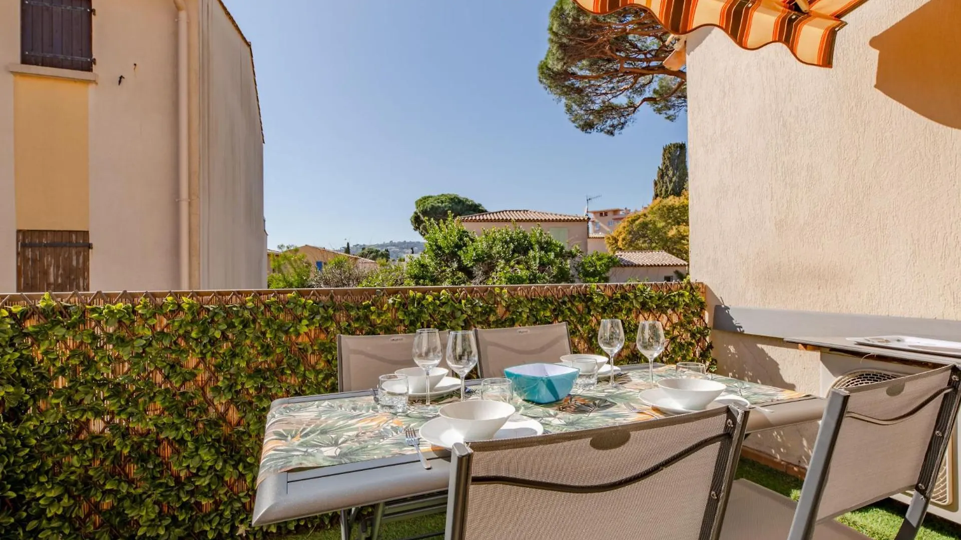 Studio Les Jardins D'Ys-10 By Interhome Les Issambres